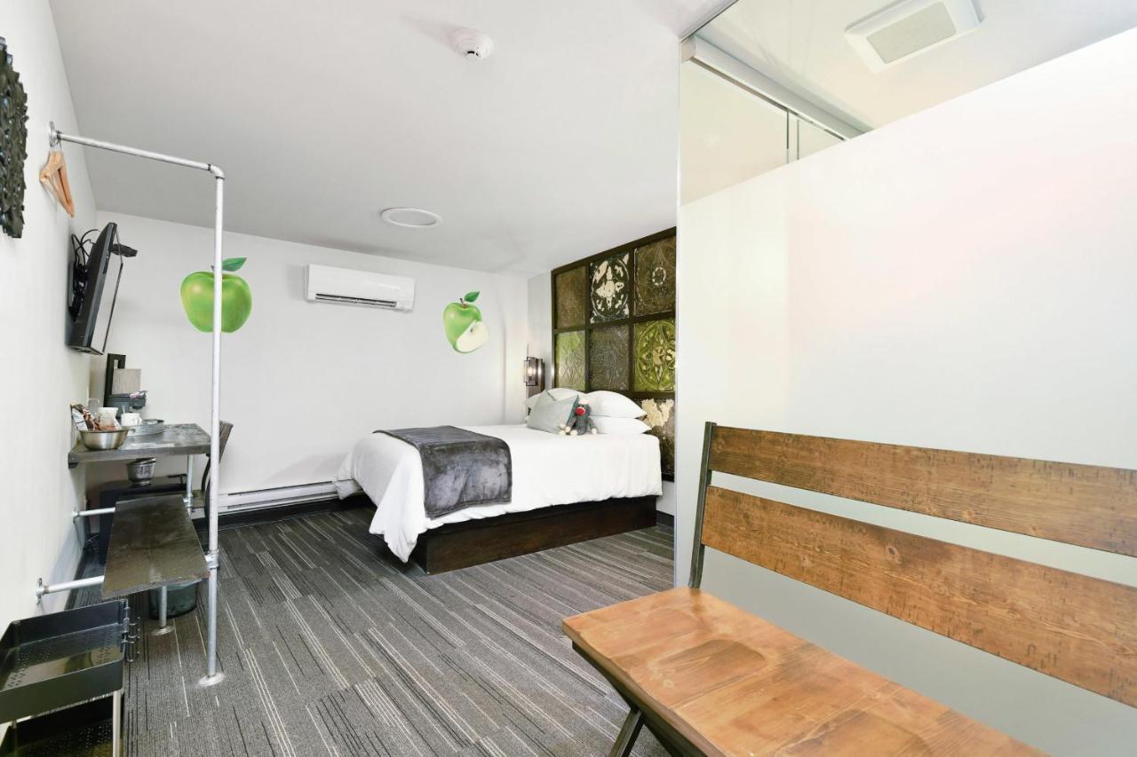Heart & Hops Brewery Suites Kingsville Dış mekan fotoğraf