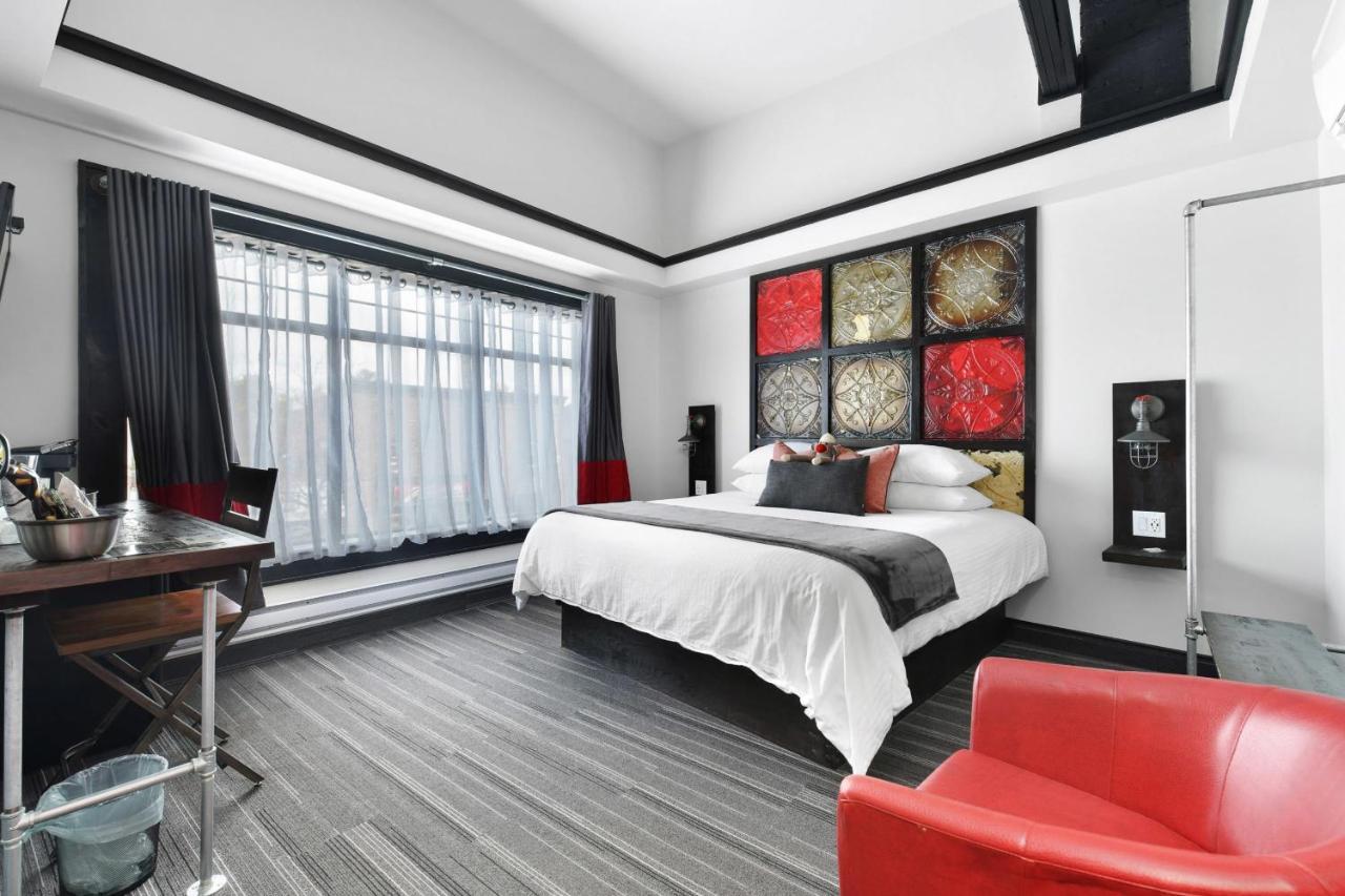 Heart & Hops Brewery Suites Kingsville Dış mekan fotoğraf