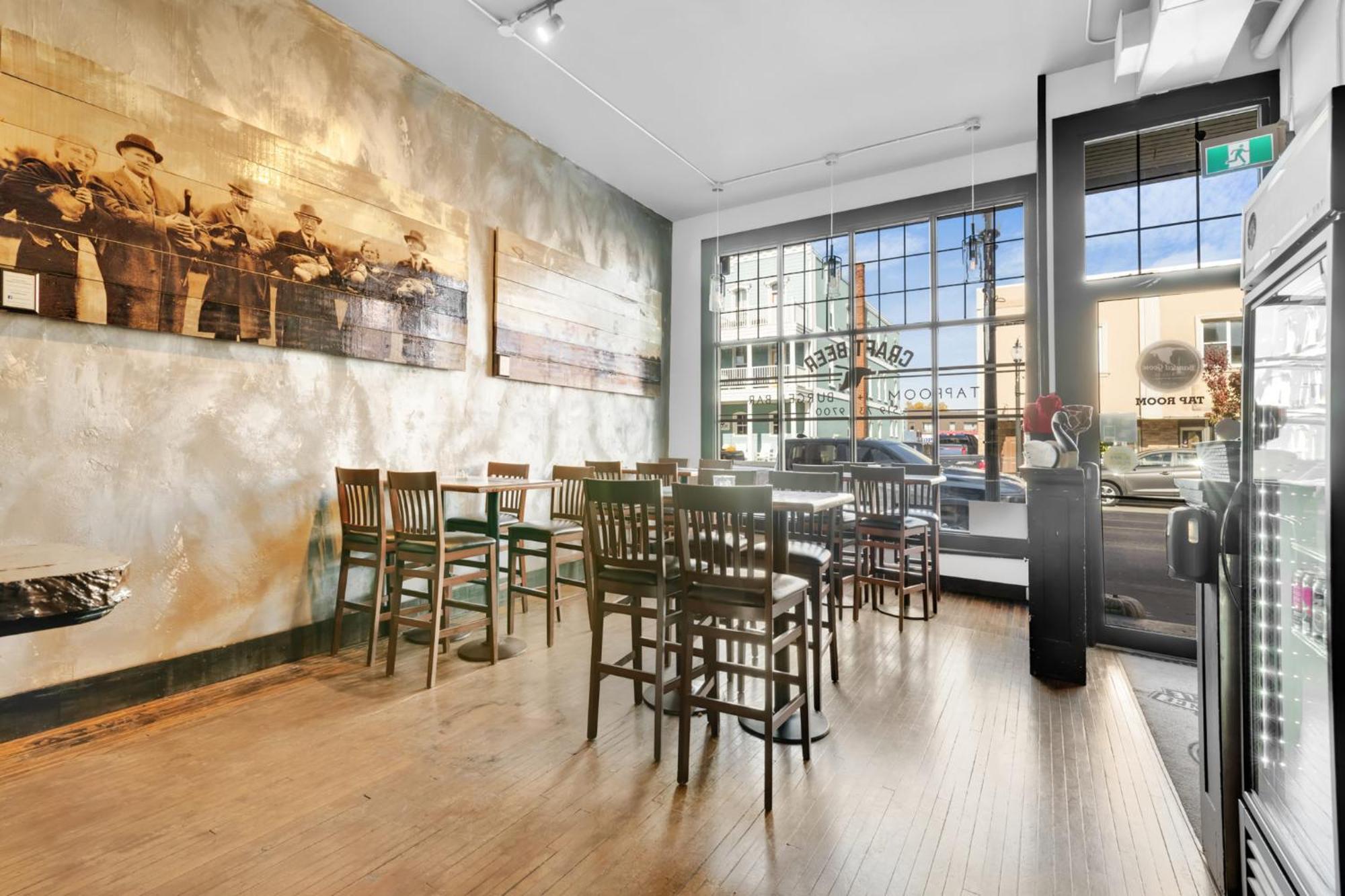 Heart & Hops Brewery Suites Kingsville Dış mekan fotoğraf