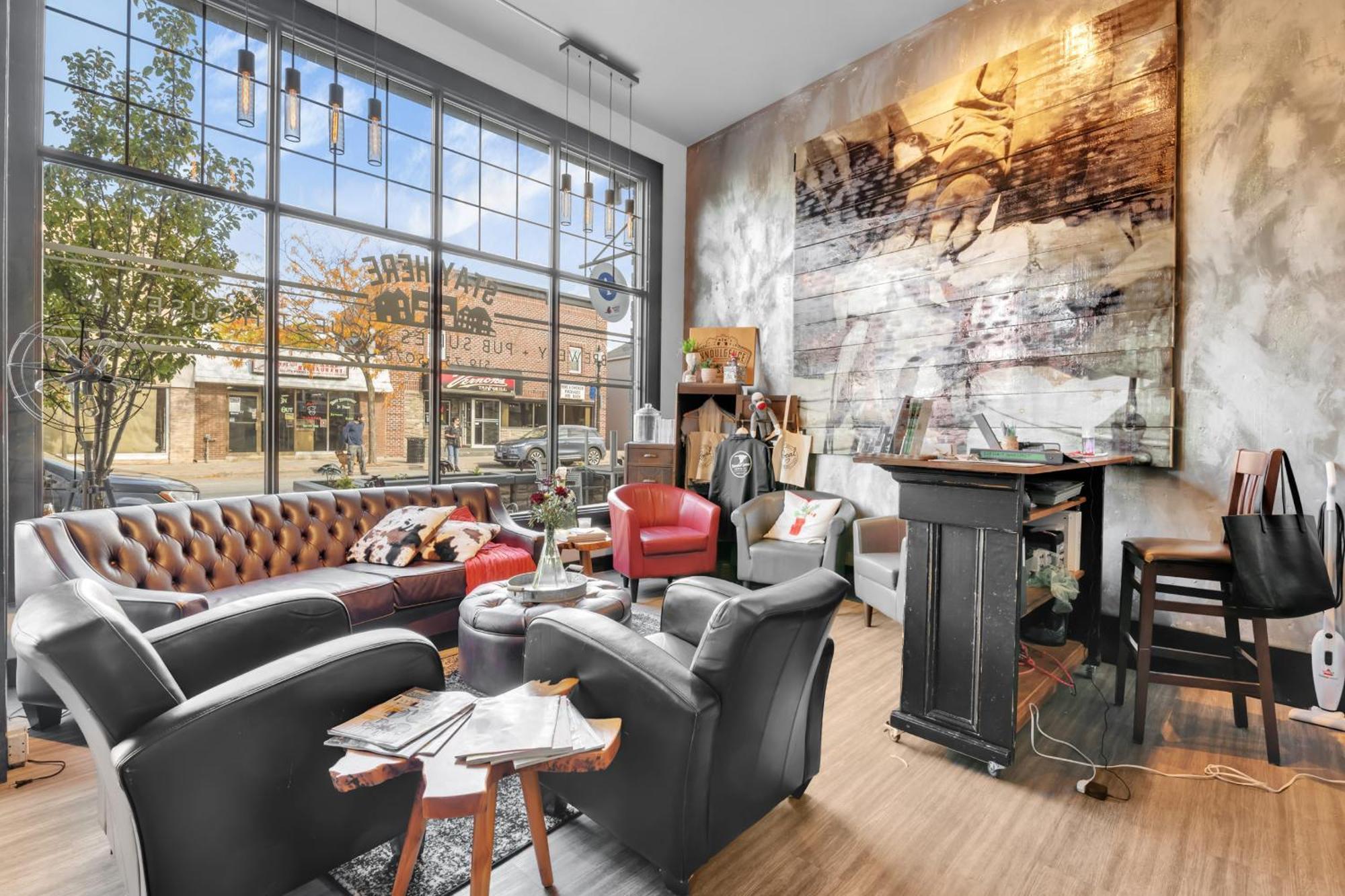 Heart & Hops Brewery Suites Kingsville Dış mekan fotoğraf