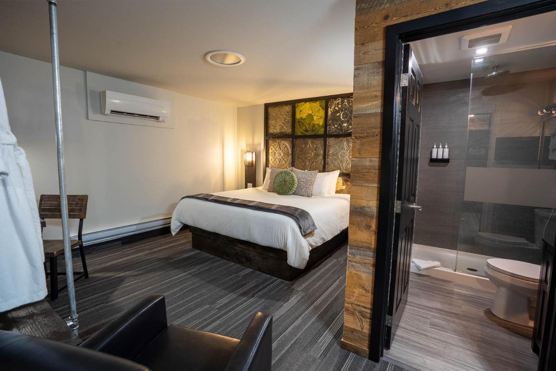 Heart & Hops Brewery Suites Kingsville Dış mekan fotoğraf